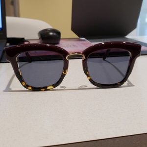 Slightly used Ferragamo Sunglasses SF 886S